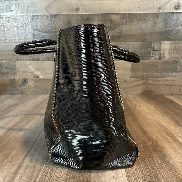 Rebecca Minkoff Bag Purse • Black Patent Tote - Picture 3 of 9